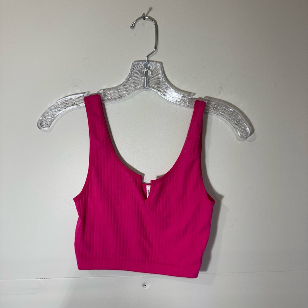Zenana Outfitters Pink Crop Top